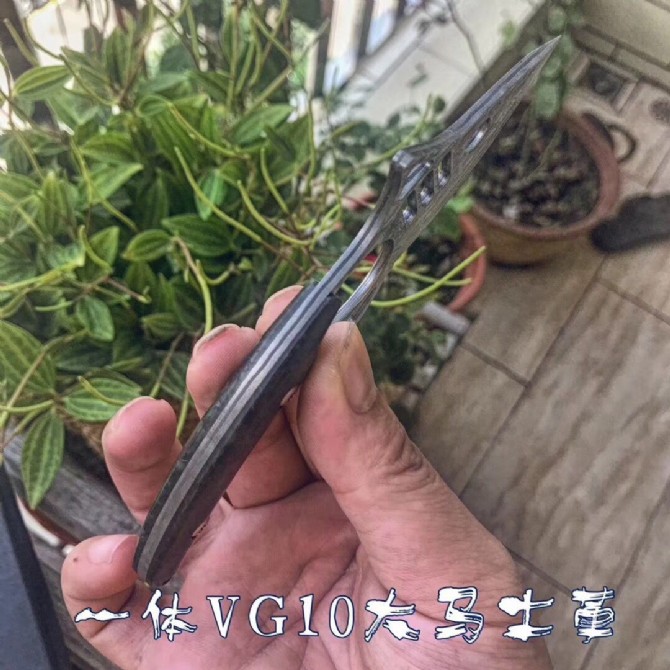 One-piece Damascus-Shark Yingguang carbon fiber handle