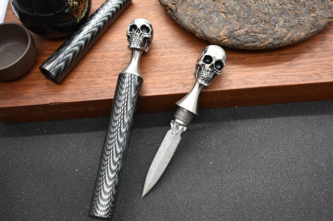 Damascus - Steel Skull Skeleton (also known as Skull Tea Knife)