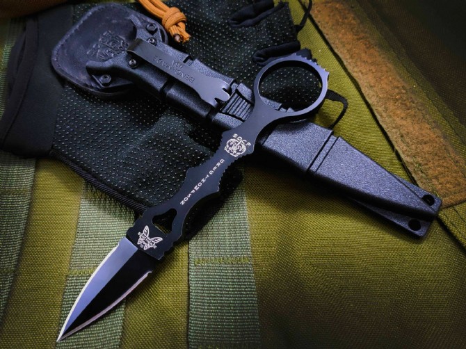 Butterfly BM173BK Mini SOCP Dagger