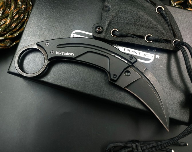 Extreme forceExtrema ratio k-Talon 006 claw knife