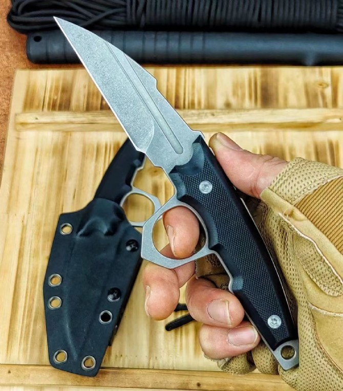 New [Athlon] Self-Defense Tactical Ring Knife