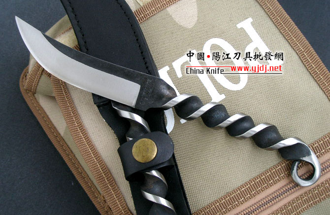 Unique and wild handmade twist knife-Type 01