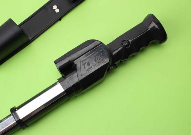 Telescopic YW-09 electric baton