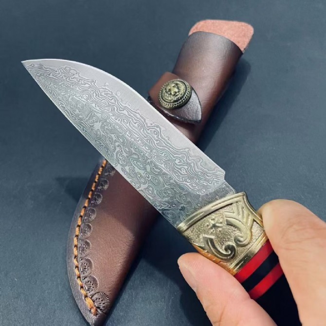 New version – Damascus Gentleman’s Hunting Knife