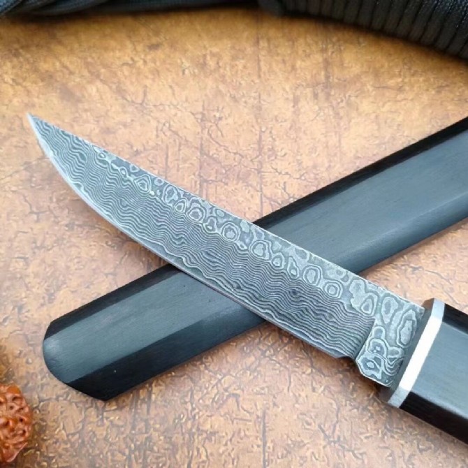 Damascus Black Version - Night King (Out-of-body Lock Blade) Damascus Black Version