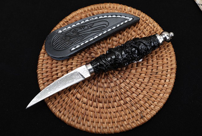 Damascus-Carved Dragon Claw Knife