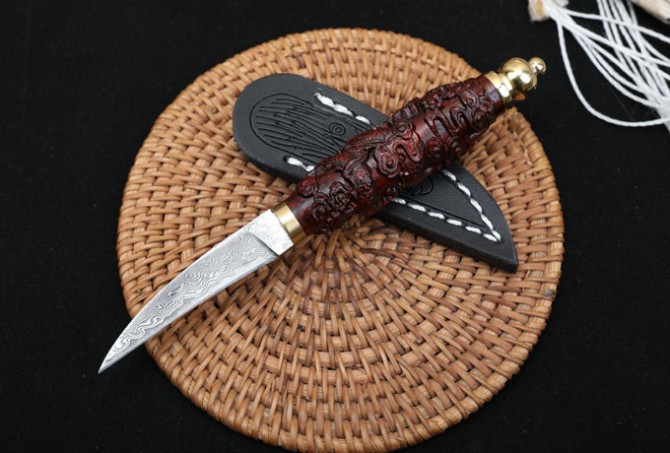 Damascus-Carved Dragon Claw Knife