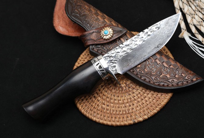 Damascus - Bowie Knife Hunting