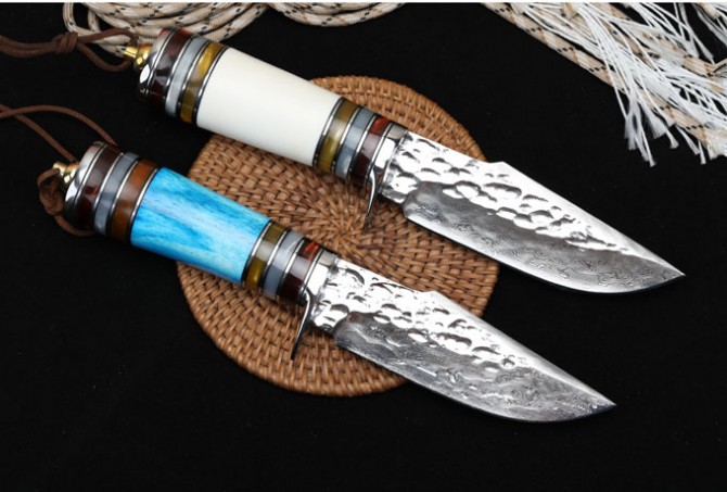 Damascus-Little Samurai forged handmade knife (pointed version)