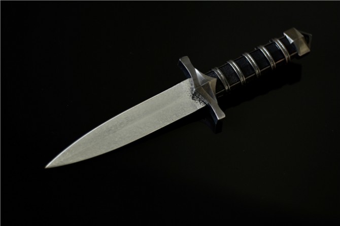 Damascus Steel-The Benevolent Han Sword