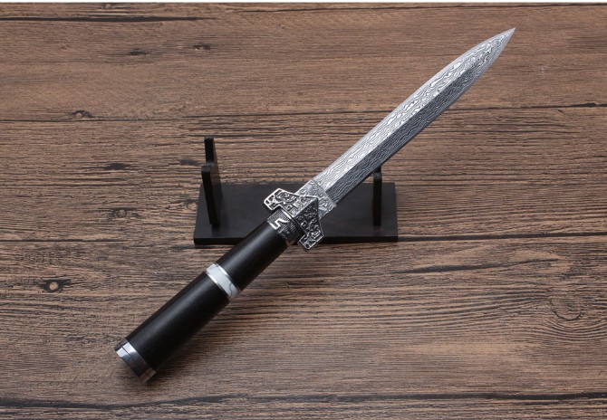 Damascus Supreme Small Sword (note that the blade pattern has been changed)