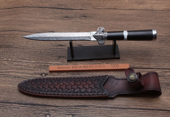 Damascus Supreme Small Sword (note that the blade pattern has been changed)