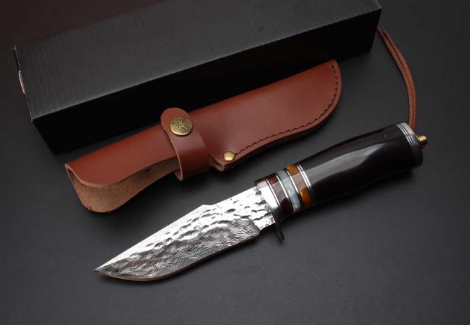 Damascus - Hand-forged warrior hunting knife