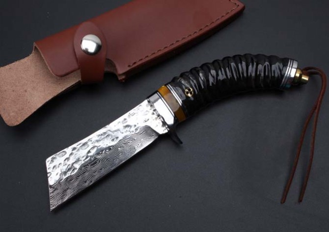 Damascus Natural Antelope Horn Collectible Knife