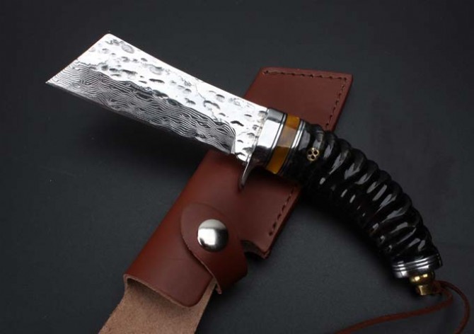 Damascus Natural Antelope Horn Collectible Knife