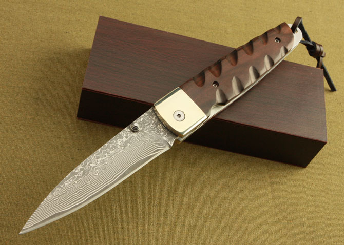 Submarine Damascus Folding Knife (Aluminum Box)