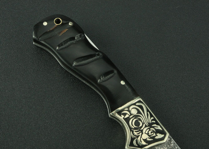 Damascus—Black Horn No. 1 (concave handle)