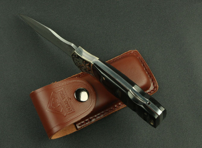 Damascus—Black Horn No. 3 (concave handle)