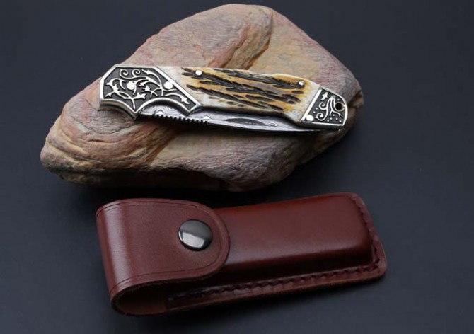 Imported Ruifeng Damascus steel antler handle folding knife