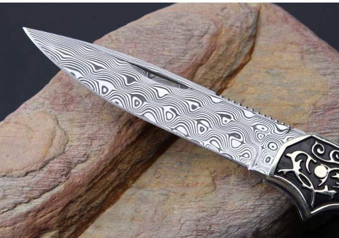 Imported Ruifeng Damascus steel antler handle folding knife