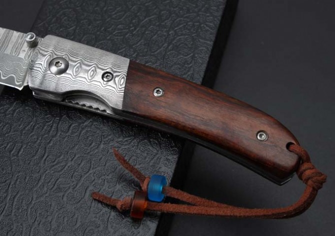 Thomas-Desert Ironwood Damascus Folding Knife