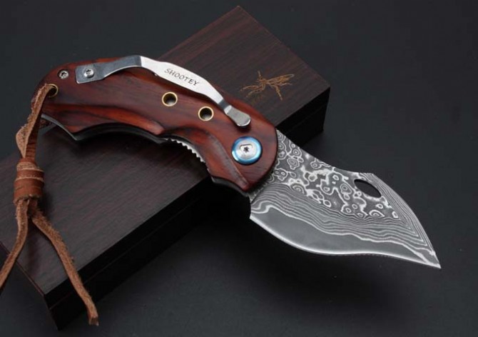 Damascus - Eagle Folding Knife