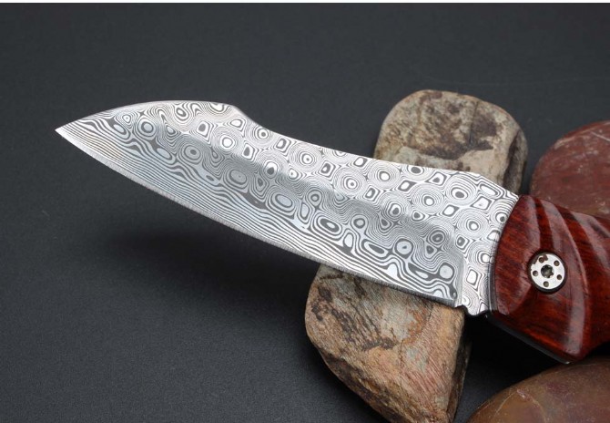 Imported Ruifeng Damascus rosewood folding knife