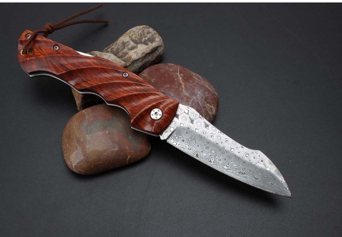 Imported Ruifeng Damascus rosewood folding knife