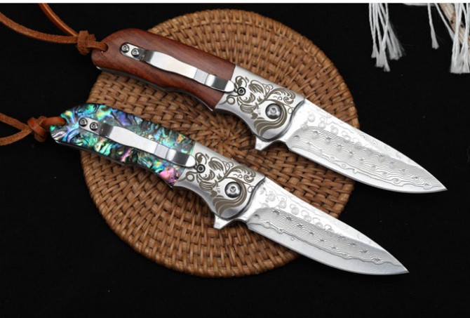 Monkey - Quick Folding Knife (Damascus Steel)