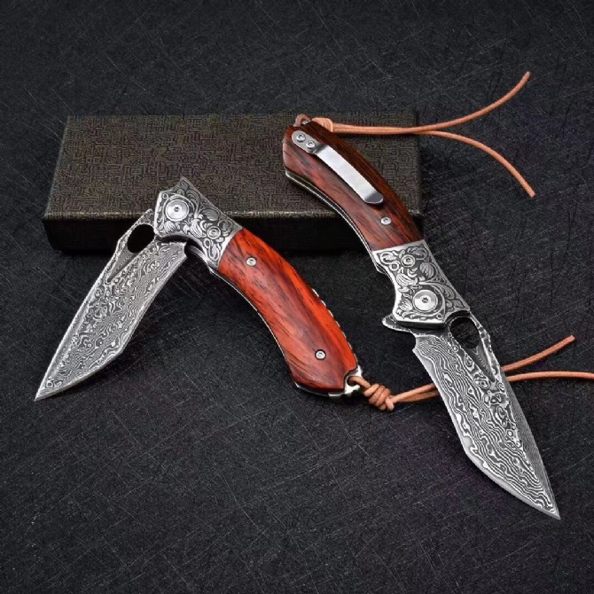 VG10 Damascus-Red Folding Knife