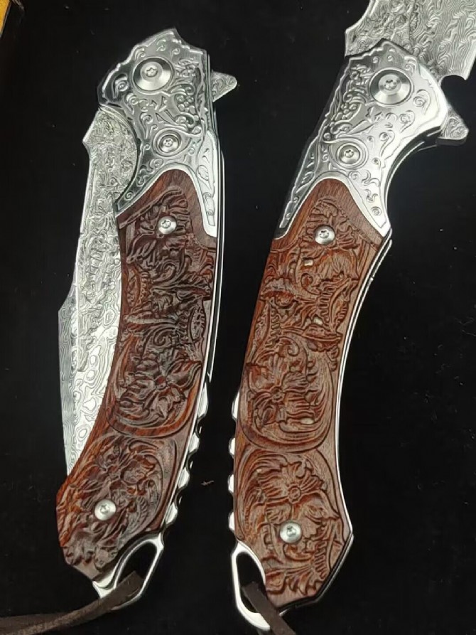 [National Style-Yuetang] CNC embossed Damascus folding knife export version