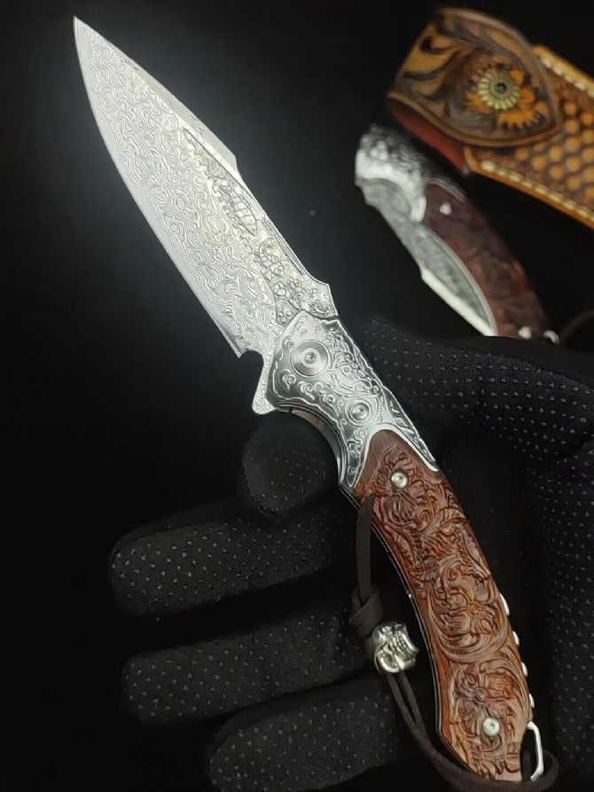 [National Style-Yuetang] CNC embossed Damascus folding knife export version