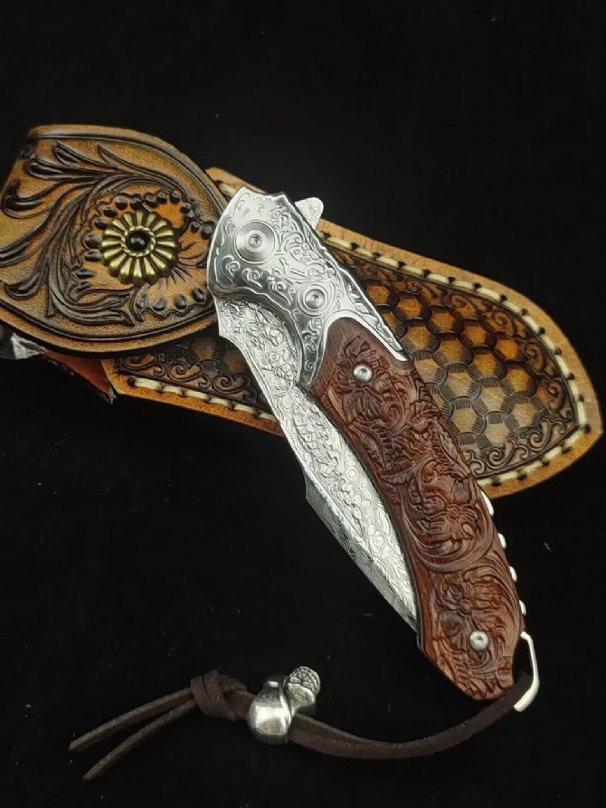 [National Style-Yuetang] CNC embossed Damascus folding knife export version