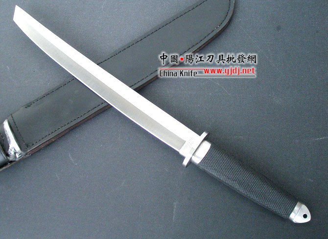 Fine imitation large three-beautiful samurai sword (leather scabbard)