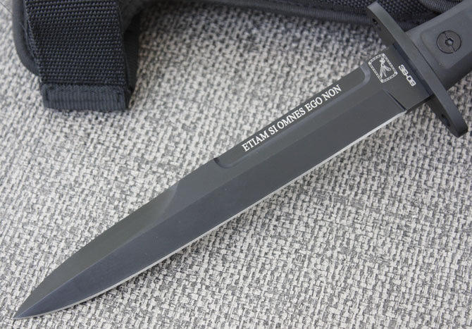 Refined imitation of Extreme Force 38-09 Commando Tactical Fixed Knife (Black Blade)