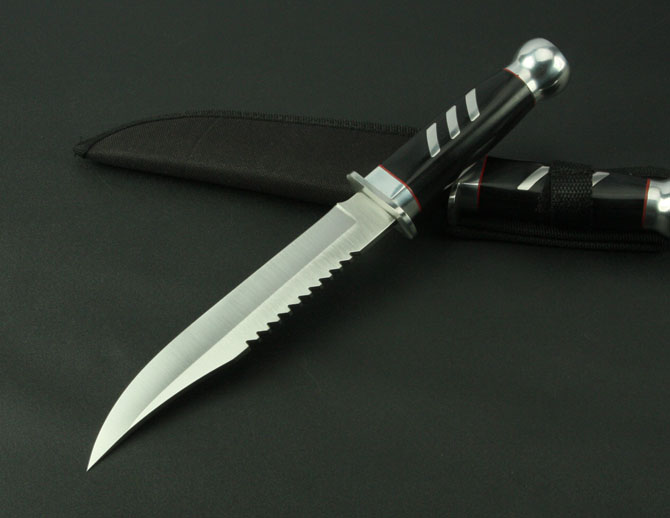 K---302A straight knife