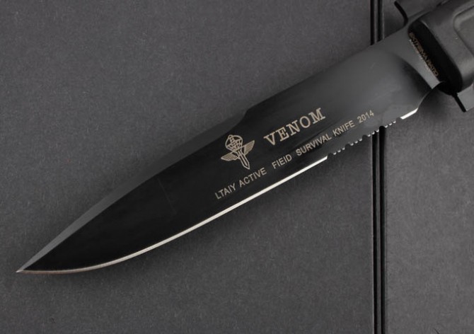 Italian Extreme Force Venom Bowie Fighting Knife-Honor Edition