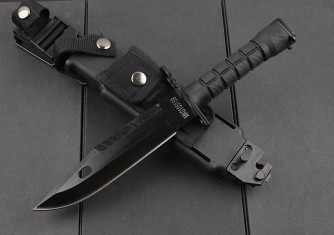 Fine imitation M9 saber black full blade [removable]